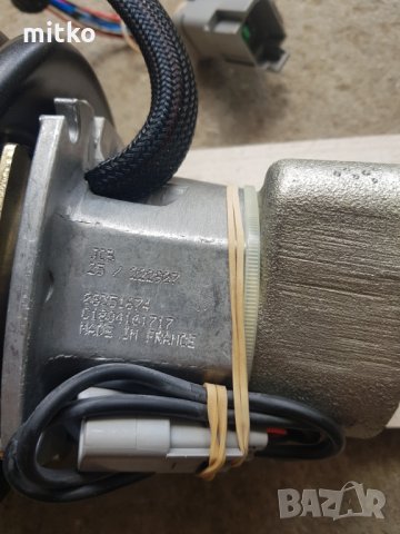 джоистик за  багер жсб, снимка 2 - Индустриална техника - 32748389