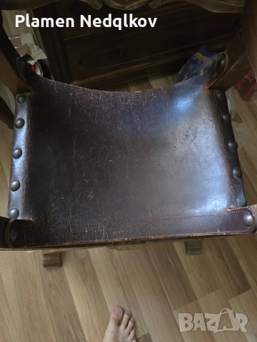 Старо столче,седалка кожа със подлакътници , снимка 2 - Антикварни и старинни предмети - 51513493