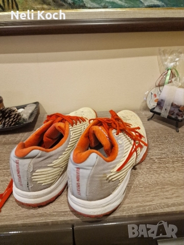 Маратонки Асикс, N:38, модел за тенис на корт, снимка 2 - Маратонки - 52440429