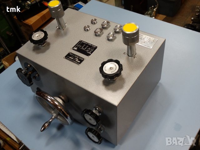 Лабораторен стенд за манометри YOKOHAMA PM41, снимка 4 - Други машини и части - 27649482
