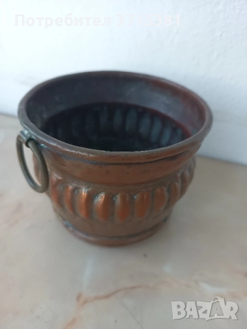 Медна кашпа с дръжки, снимка 4 - Декорация за дома - 52108939
