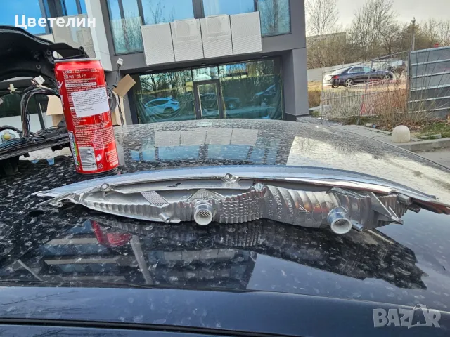 Десен габарит за фар Mercedes C W204 desen gabarit мерцедес 204, снимка 2 - Части - 49516877