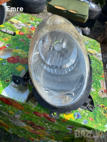 Десен фар за Nissan Micra 2006