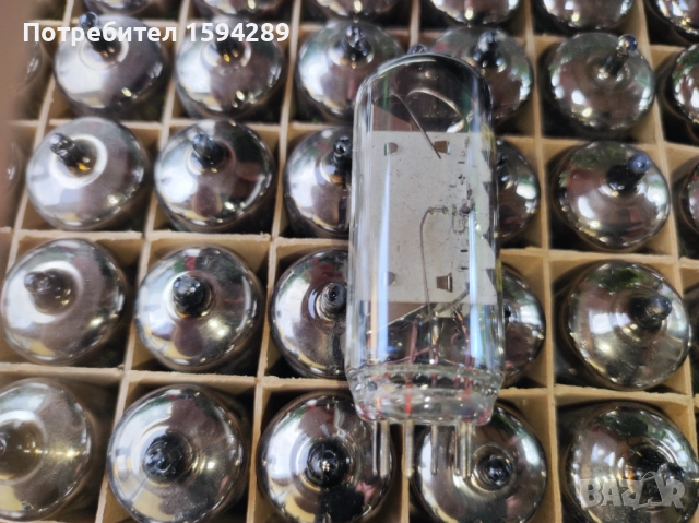 Нови радио лампи Tungsram EM80 и RFT EM84 , снимка 3 - Аудиосистеми - 51270377