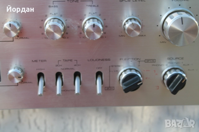 Усилвател ''JVC-4VN-880'', снимка 6 - Ресийвъри, усилватели, смесителни пултове - 51795667