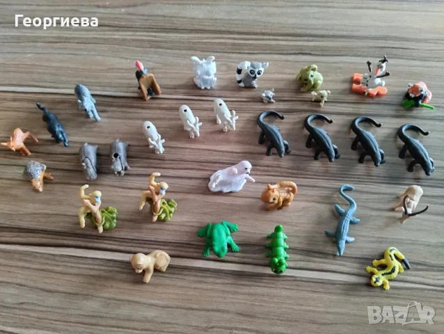 Лот Киндер играчки животни 