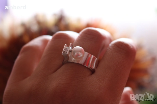 Стилен и елегантен сребърен пръстен с перла - модел R017А