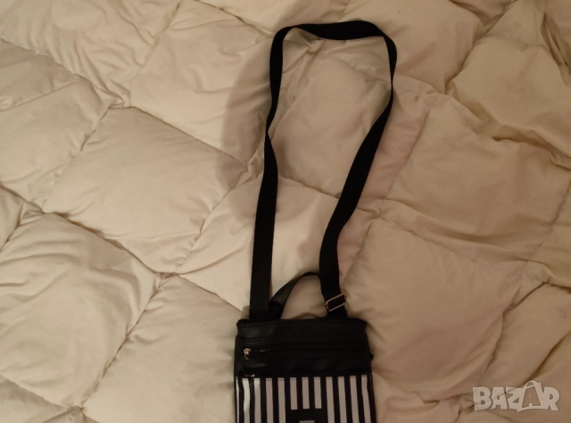 Лицензирана чанта за през рамо Ювентус/Juventus, Enzo Castellano , снимка 5 - Фен артикули - 52805496