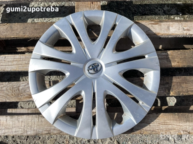 16 цола Тас Toyota Auris Тойота Аурис 42602-02250 Оригинал