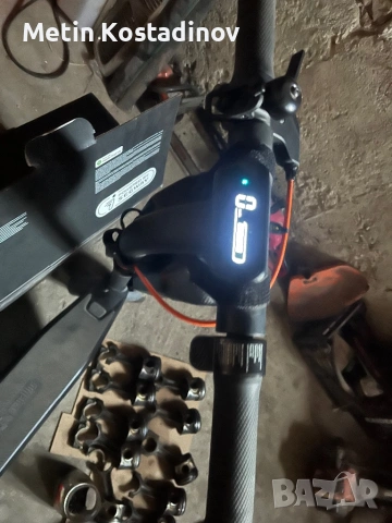 Тротинетка Найнбот, снимка 3 - Скутери и тротинетки - 53529672