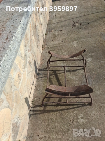 Метална поставка за бъчва, снимка 3 - Антикварни и старинни предмети - 53076333