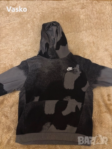 Продавам худи на Nike размер 150-170 детски XL