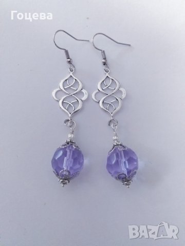 Красиви обици с люляково лилави кристали и орнаменти в цвят Сребро , снимка 4 - Обеци - 32708148