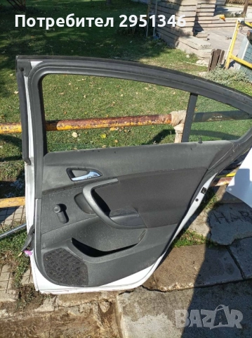 Врата за Opel Insignia, снимка 2 - Части - 51978463