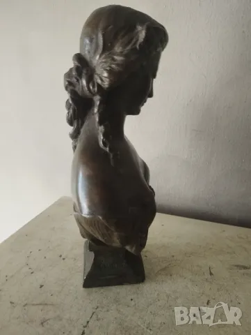 Стар бронзов бюст,авторски, снимка 7 - Други ценни предмети - 47588055