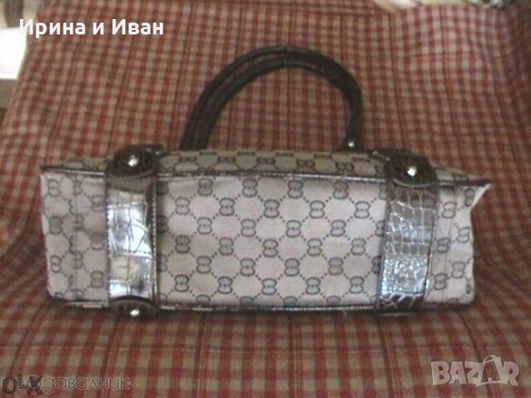 Дамска чанта, снимка 2 - Чанти - 27524925