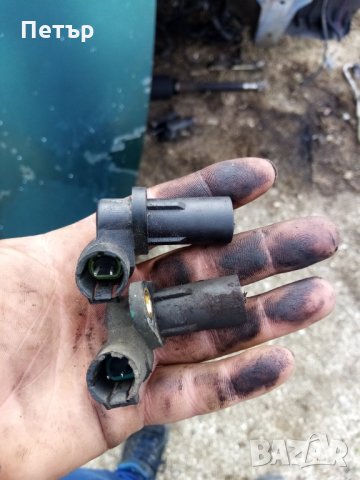 Датчик колянов вал Рено 1.9дци, снимка 2 - Части - 28168729