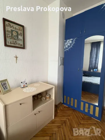 Просторен 4-стаен апартамент в центъра – срещу пощата! Тухла, гараж, 2 мази и дизайнерско винтидж об, снимка 12 - Апартаменти - 50359094