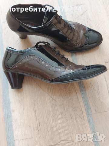 Няколко чифта пролетно-есенни обувки, снимка 3 - Дамски ежедневни обувки - 35649466