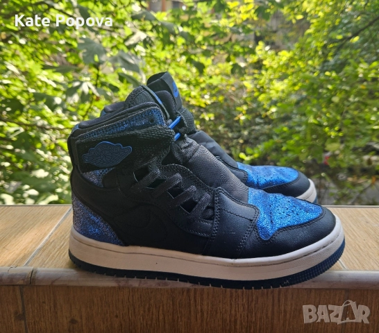 Маратонки Nike Air Jordan 1 Nova, снимка 2 - Маратонки - 52072499