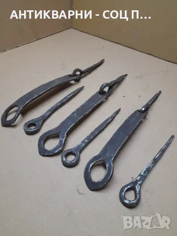 Соц Стари Ръчно Ковани Резета За Врати Порти.