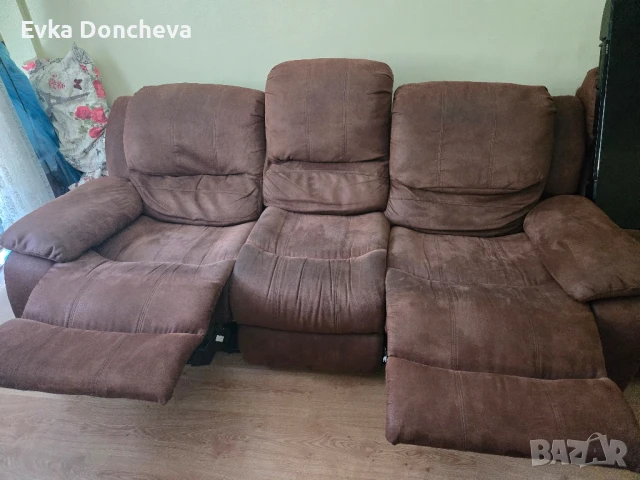Диван тройка с релакс механизъм , снимка 2 - Дивани и мека мебел - 51366438