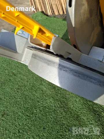 Стационарен циркуляр Dewalt dws778, снимка 6 - Циркуляри - 50405562