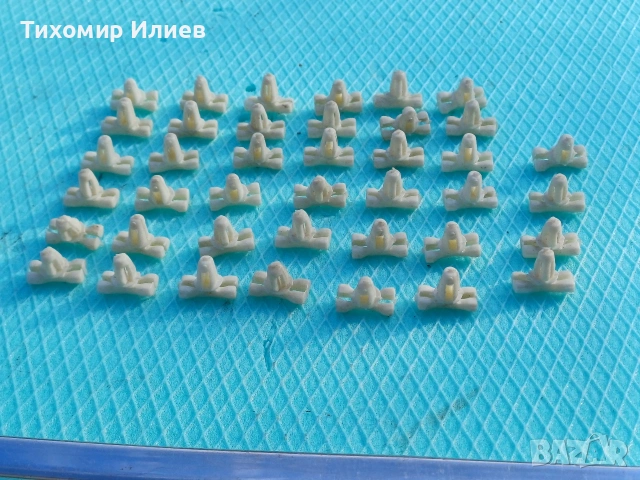 Щипки за странични лайсни за ВАЗ 2103, снимка 2 - Части - 53406245