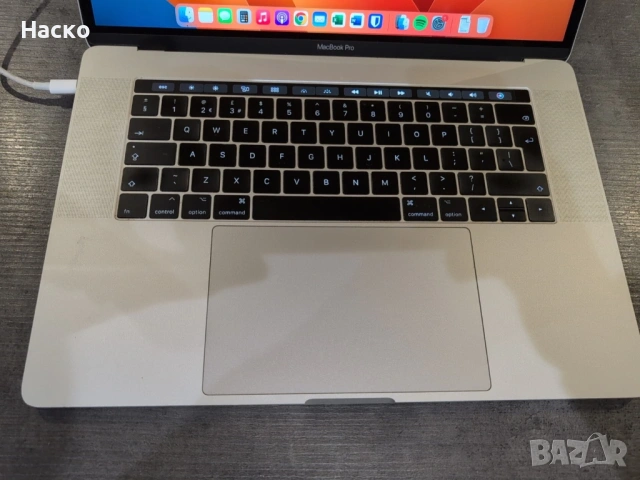  Apple MacBook Pro 15-inch 2017 Intel Core I7 16Gb RAM 256Gb SSD, снимка 2 - Лаптопи за работа - 53396532