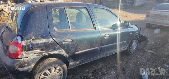 Рено клио 1.5 дизел цяла за части или на части , снимка 5 - Автомобили и джипове - 48648283