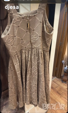 Дамска рокля Elisabetta Franchi, снимка 2 - Рокли - 53066362