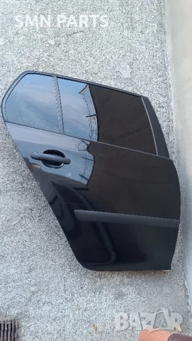 • Продавам врати и калници за голф 5 в черен металик, имам и в други цветове , снимка 7 - Части - 49087085