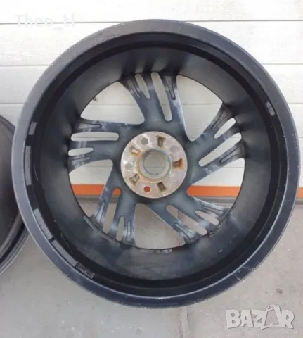 OZ Racing 19 5x120 BMW 9.0j, снимка 7 - Гуми и джанти - 50428124