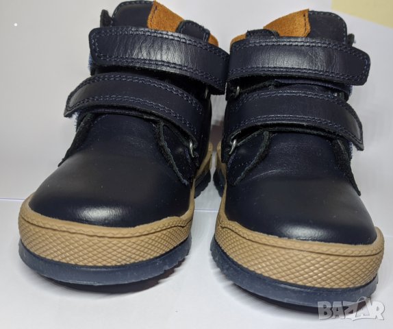 Чисто нови детски зимни обувки Bartek номер 24