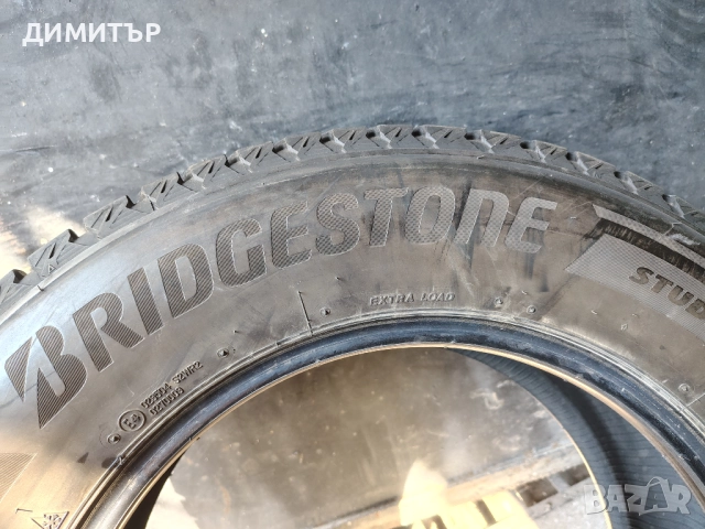 4бр.зимни гуми BRIDGESTONE 235 65 17 DOT22 цена за брой, снимка 6 - Гуми и джанти - 52295126