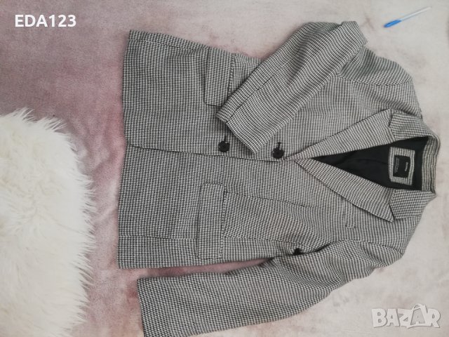 Сако Bershka , снимка 2 - Сака - 43525775