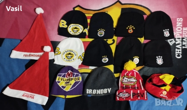 Зимни футболни шапки