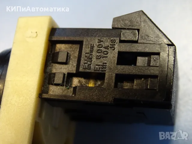 бутон команден FUJI Electric AH25-F push button switch black, снимка 5 - Резервни части за машини - 49192102