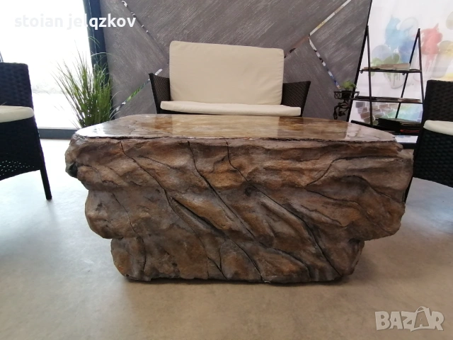 Авторска дизайнерска маса