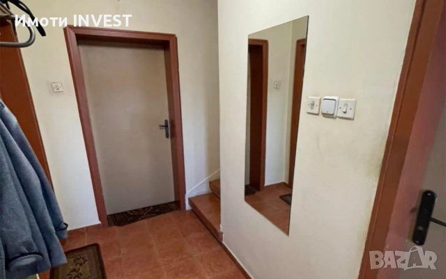 Триетажна къща подходяща за инвестиция – №7696, снимка 15 - Къщи - 52142835