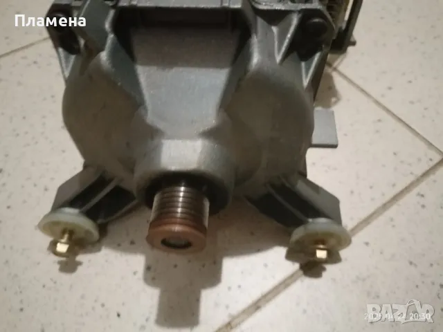 Електромотор Bosch1516000072 пералня, снимка 5 - Перални - 50043584