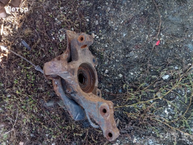 Десен шенкел с главина Фиат добло след 2010 Опел комбо Д, снимка 2 - Части - 42973309