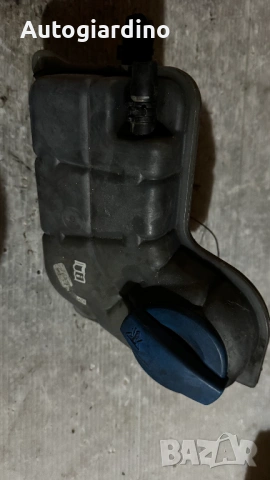 Разширителен съд , охладителна течност за Audi A4 - 8E0121403, снимка 2 - Части - 53406332