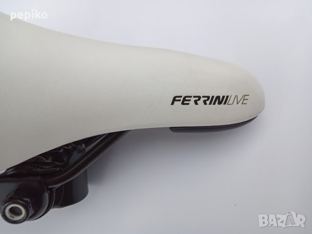Продавам колела внос от Германия бяла седалка FERRINE LINE с пружини тампони, снимка 4 - Велосипеди - 28671345