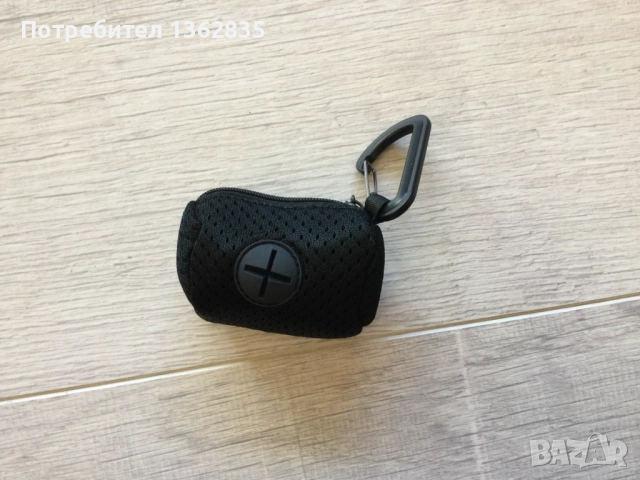 НОВА чантичка за хигиенни пликове / храна награди за кучета от Италия