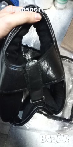 каска за бокс нова Ривал  естествена кожа с връзки и лепки размер м-л, снимка 2 - Бокс - 43604560