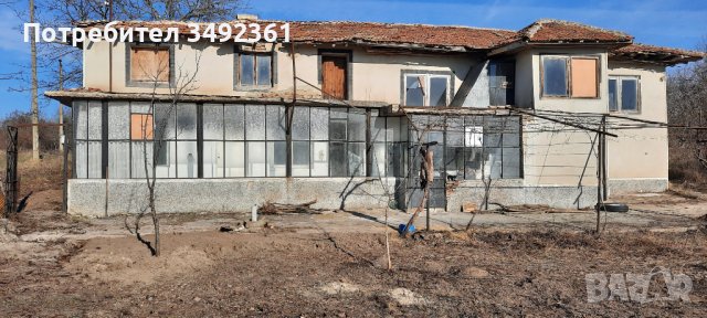 Продавам тип втори дом, къща с двор в с.Кривня обл.Варна, снимка 2 - Парцели - 38731344
