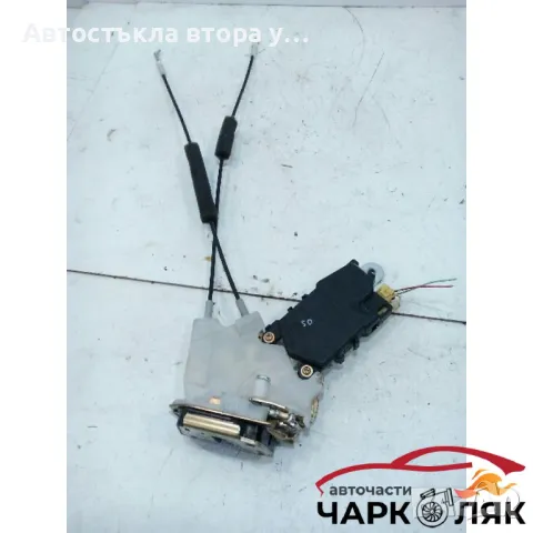 Брава врата задна дясна Субару Форестър, снимка 2 - Части - 48235197