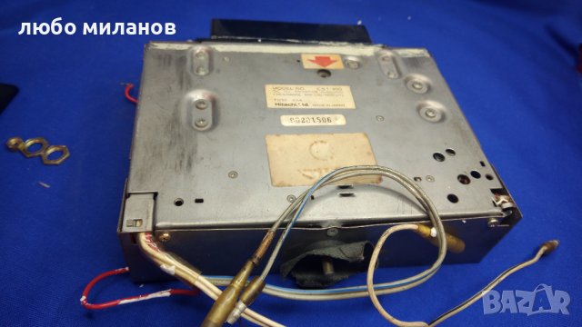 Ретро авто радио касетофон HITACHI CST-300 Хитачи, снимка 10 - Радиокасетофони, транзистори - 43425669