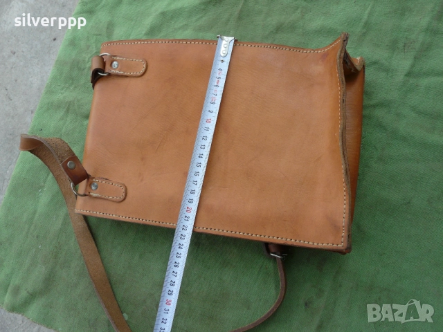 Командирска чанта от дебела естествена кожа, снимка 2 - Антикварни и старинни предмети - 51686693